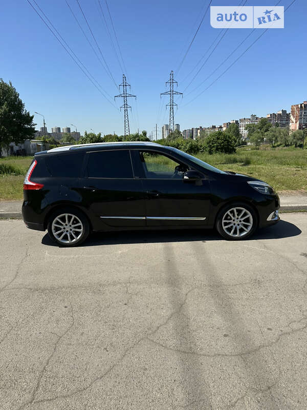 Renault Grand Scenic 2014