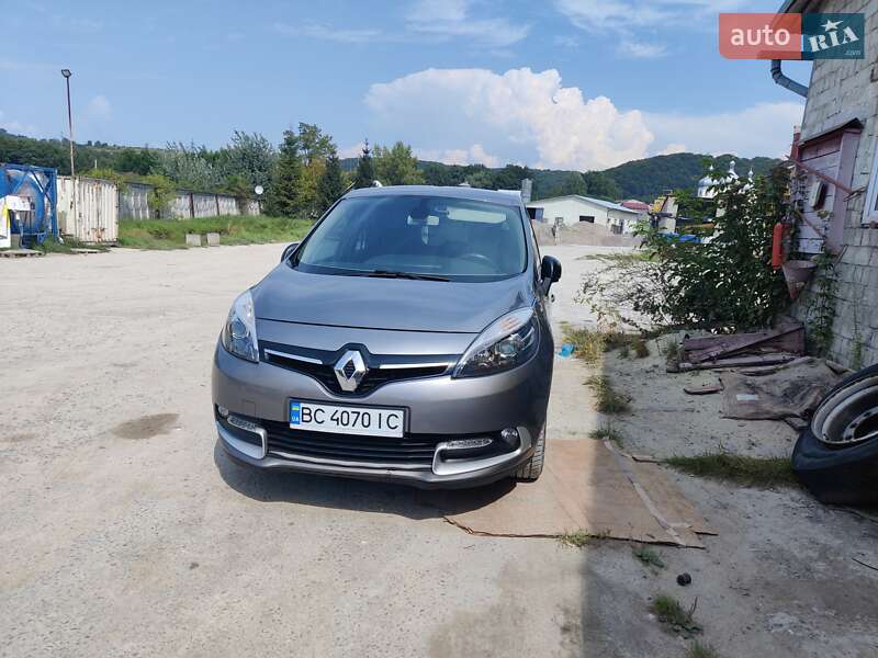 Минивэн Renault Grand Scenic 2015 в Ивано-Франковске