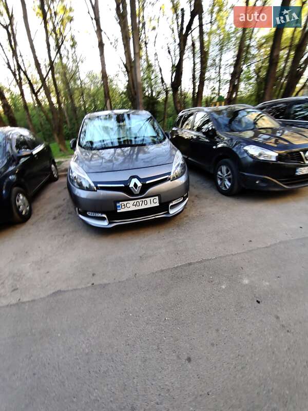 Минивэн Renault Grand Scenic 2015 в Ивано-Франковске