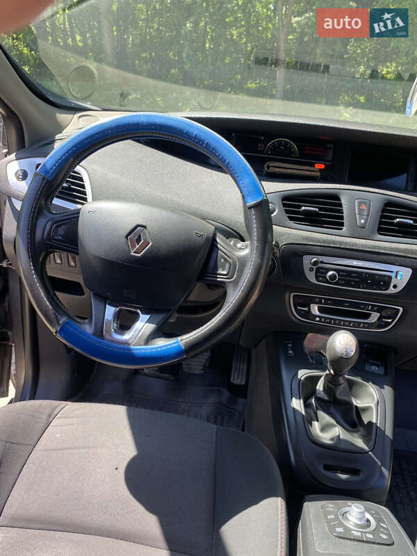 Минивэн Renault Grand Scenic 2014 в Рокитном