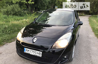 Минивэн Renault Grand Scenic 2011 в Староконстантинове