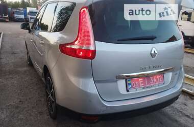 Минивэн Renault Grand Scenic 2013 в Дубно