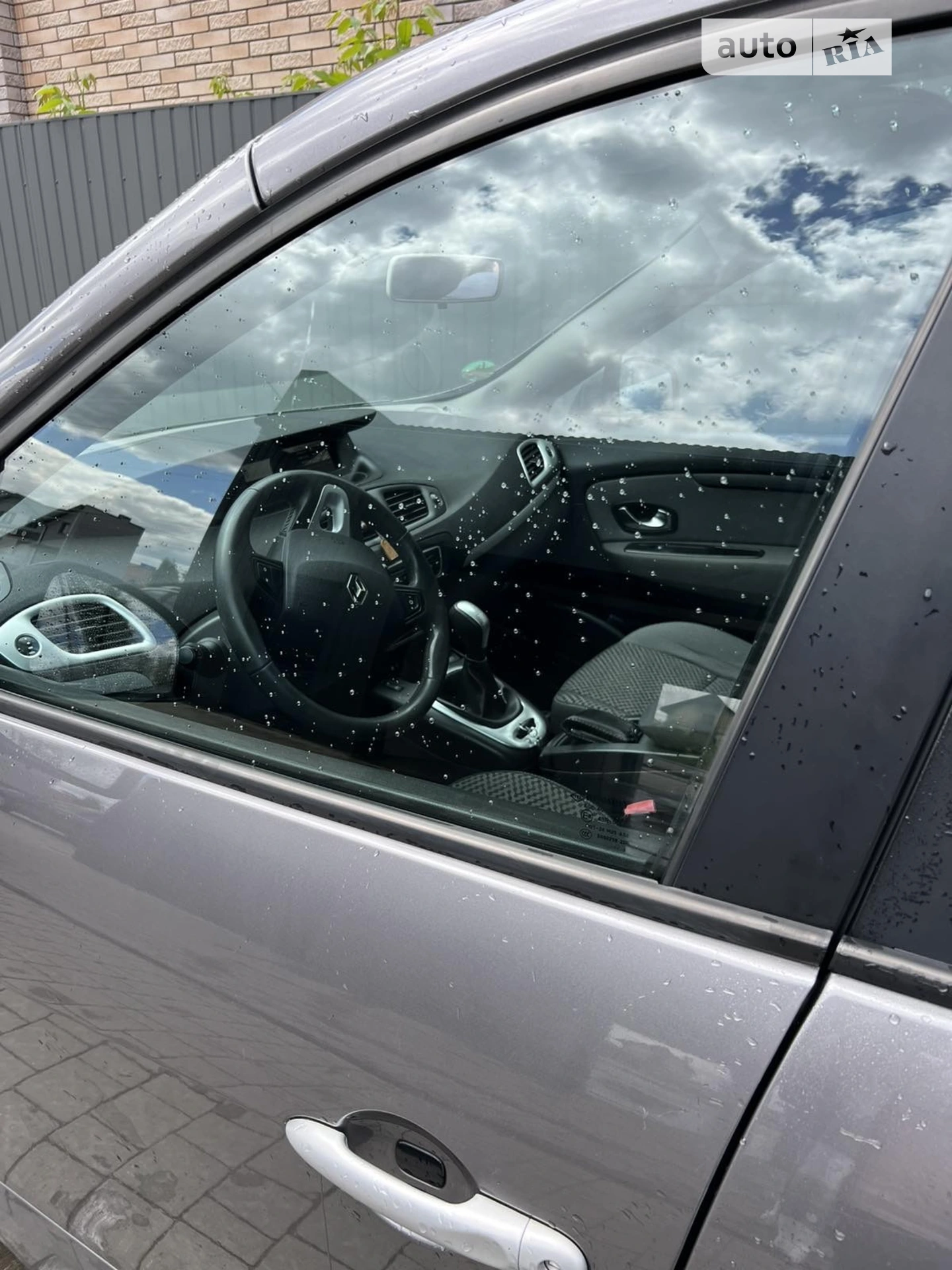 2011 Renault Scenic - мініатюра 16