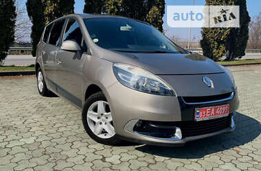 Минивэн Renault Grand Scenic 2012 в Погребах