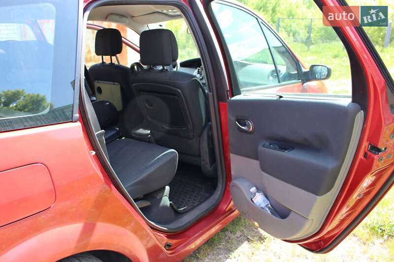 Мінівен Renault Grand Scenic 2006 в Сумах