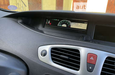 Минивэн Renault Grand Scenic 2011 в Луцке