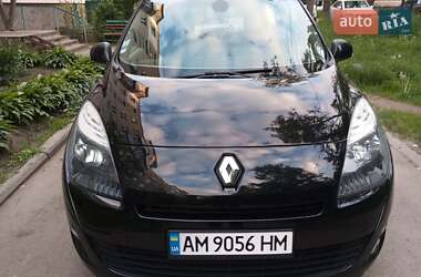 Минивэн Renault Grand Scenic 2010 в Коростене