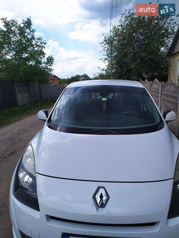 Минивэн Renault Grand Scenic 2011 в Сумах фото 9 Минивэн Renault Grand Scenic 2011 в Сумах