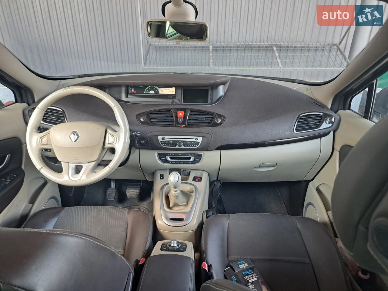 2010 Renault Scenic - мініатюра 20