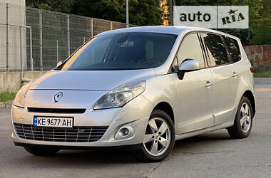 Мінівен Renault Grand Scenic 2010 в Дніпрі