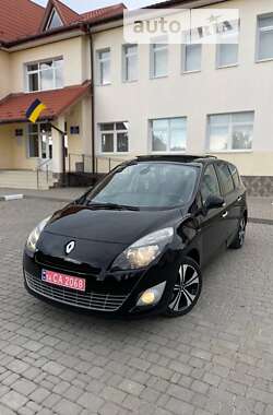 Мінівен Renault Grand Scenic 2011 в Стрию