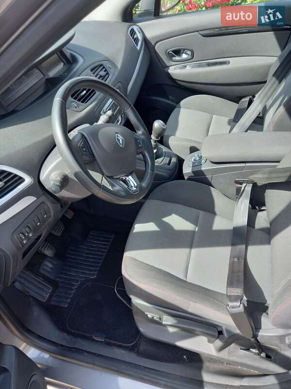 Минивэн Renault Grand Scenic 2014 в Житомире фото 4 Минивэн Renault Grand Scenic 2014 в Житомире