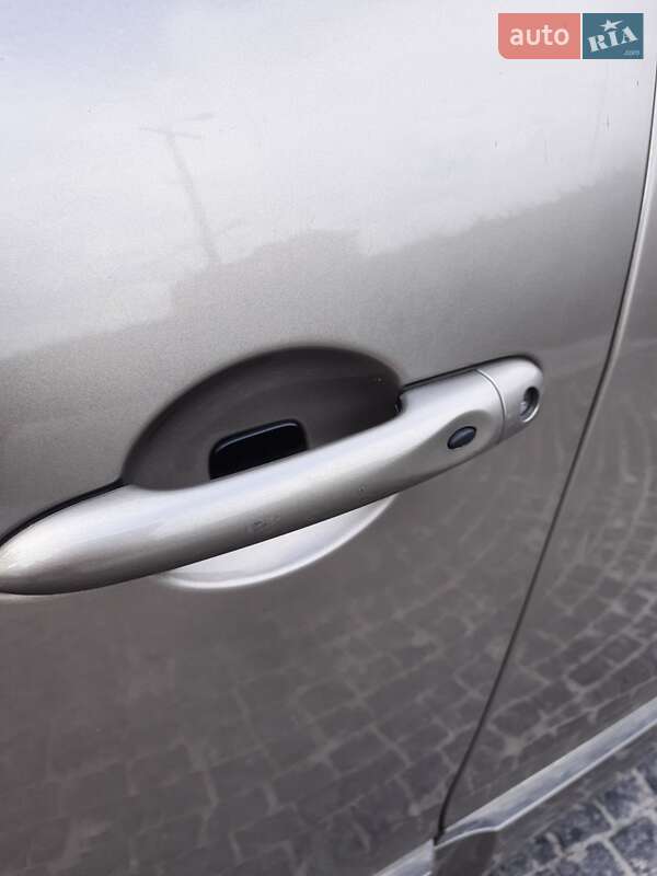 Минивэн Renault Grand Scenic 2012 в Днепре