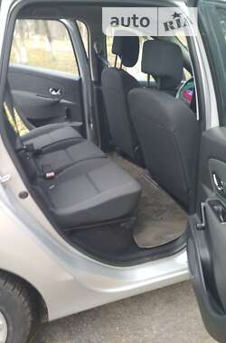 Мінівен Renault Grand Scenic 2013 в 