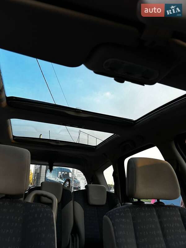 Минивэн Renault Grand Scenic 2004 в Львове