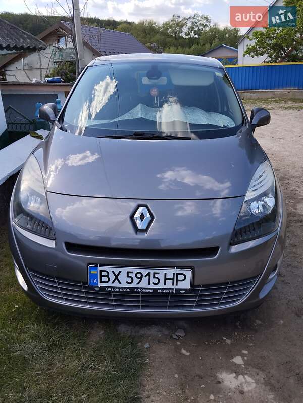 Минивэн Renault Grand Scenic 2009 в Каменец-Подольском фото 13 Минивэн Renault Grand Scenic 2009 в Каменец-Подольском