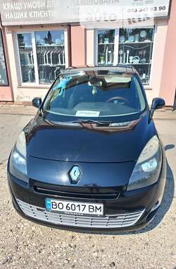 Мінівен Renault Grand Scenic 2011 в Збаражі