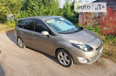 Мінівен Renault Grand Scenic 2010 в Кременчуці