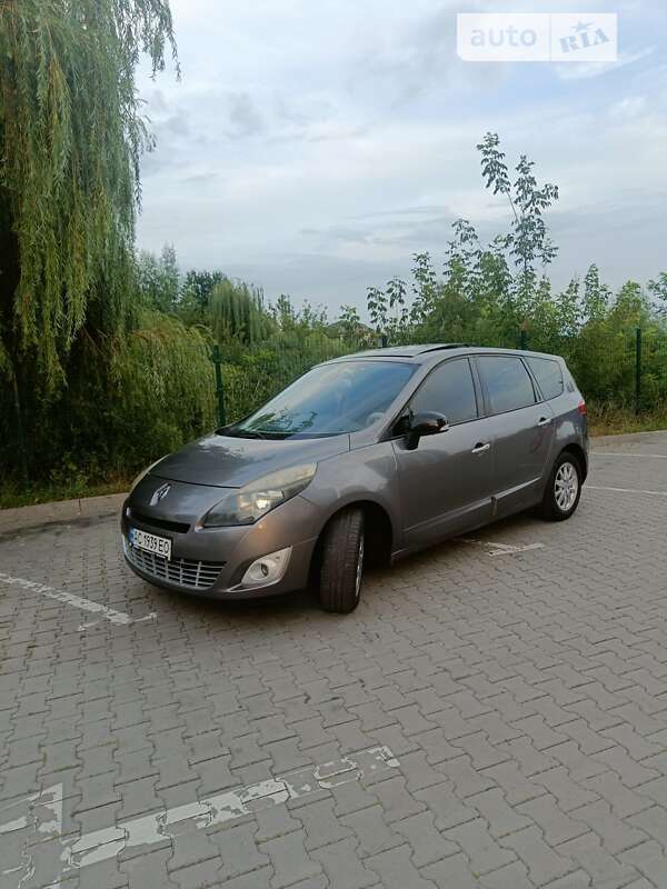 Мінівен Renault Grand Scenic 2011 в Луцьку