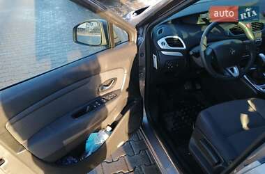 Минивэн Renault Grand Scenic 2010 в Вишневом