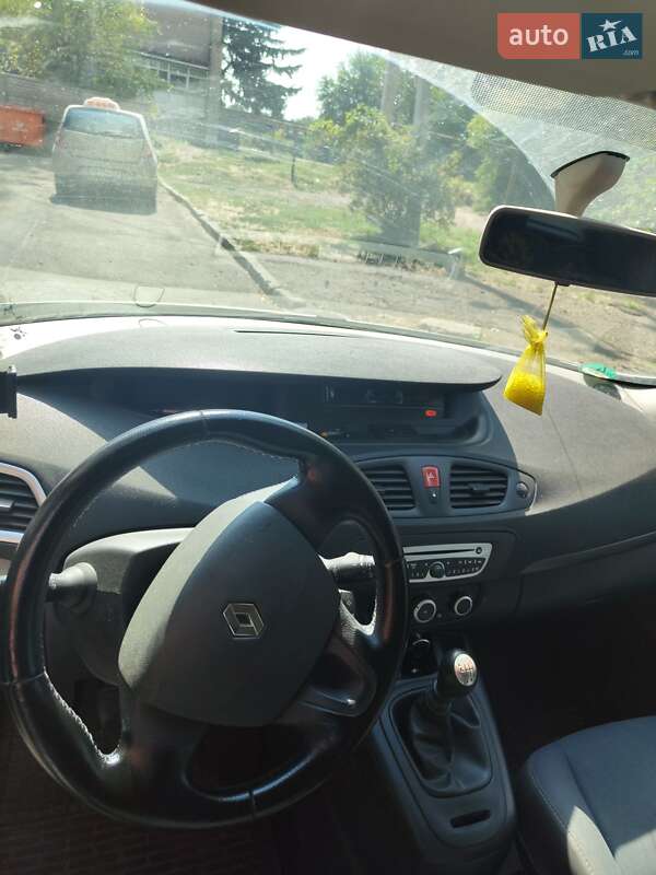 Мінівен Renault Grand Scenic 2010 в Кам'янському