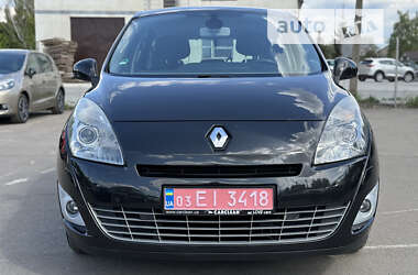 Минивэн Renault Grand Scenic 2009 в Дубно