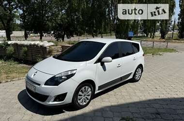 Минивэн Renault Grand Scenic 2009 в Николаеве