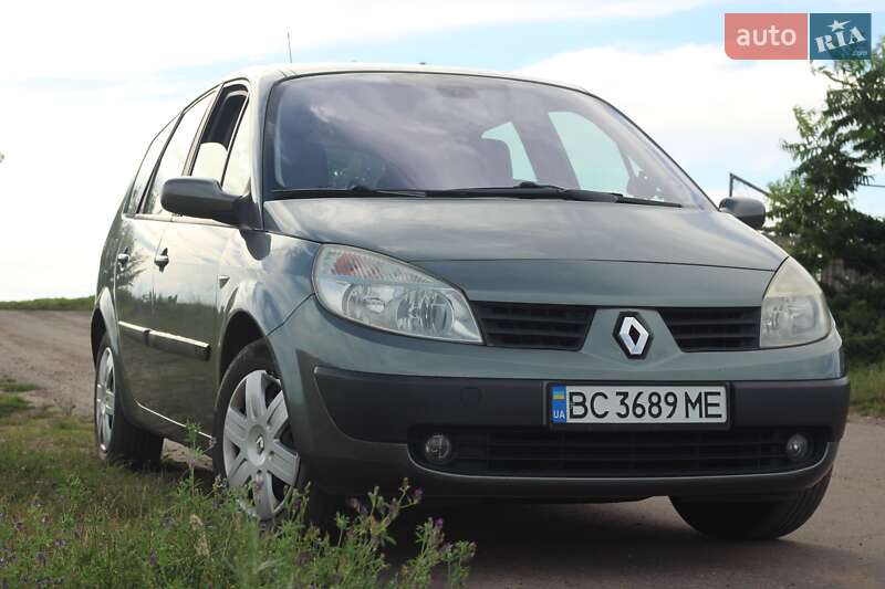 Renault Grand Scenic 2004