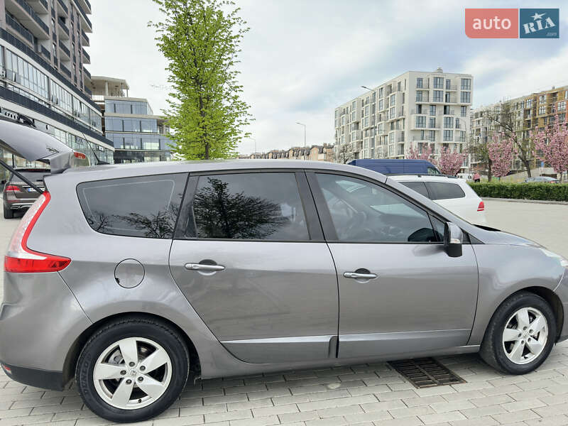 Мінівен Renault Grand Scenic 2011 в Ужгороді