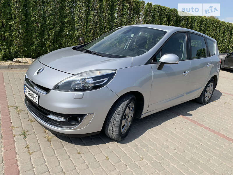 Минивэн Renault Grand Scenic 2012 в Дунаевцах