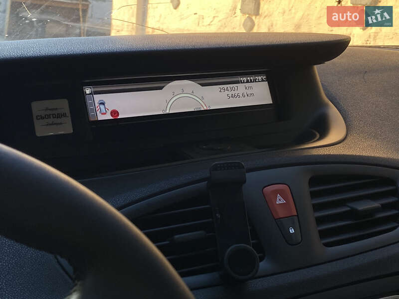 Минивэн Renault Grand Scenic 2010 в Белой Церкви