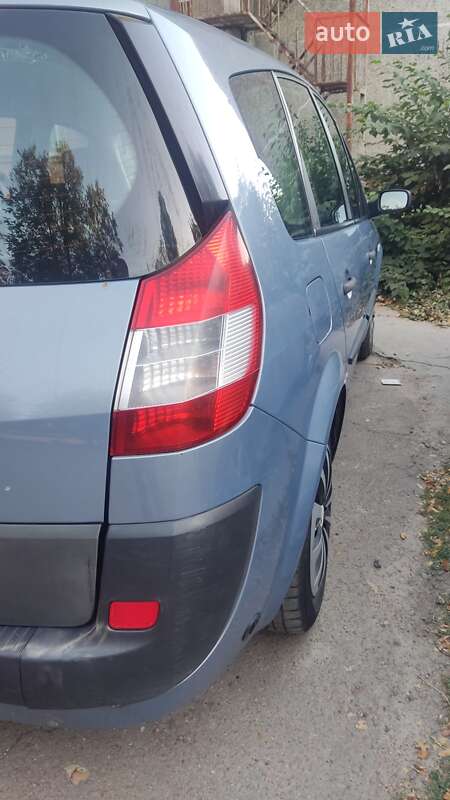 Минивэн Renault Grand Scenic 2006 в Чернигове