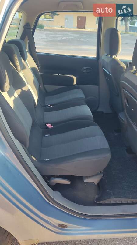 Минивэн Renault Grand Scenic 2006 в Чернигове