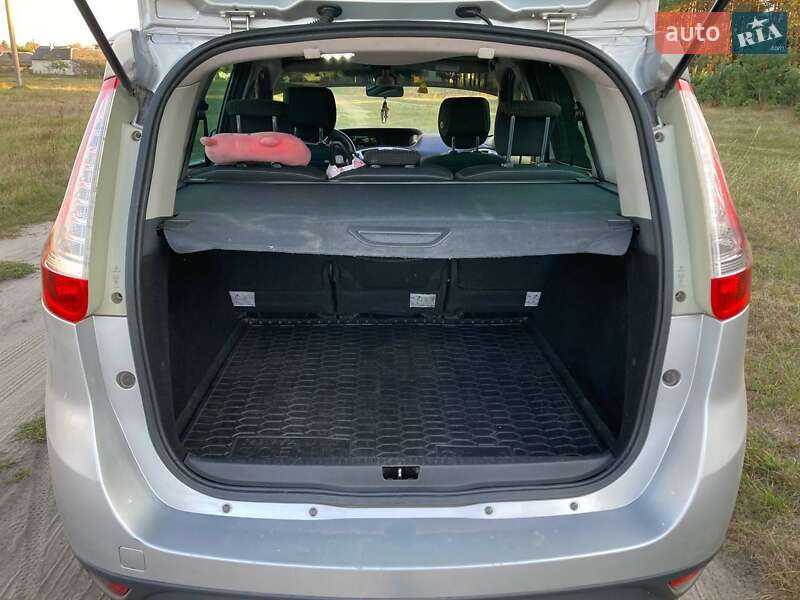 Мінівен Renault Grand Scenic 2010 в Бродах фото 16 Мінівен Renault Grand Scenic 2010 в Бродах