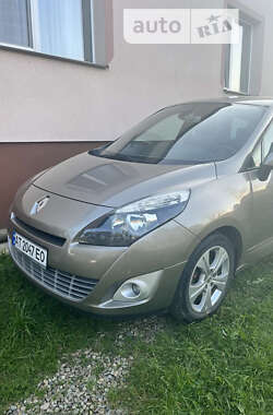 Минивэн Renault Grand Scenic 2011 в Бурштыне