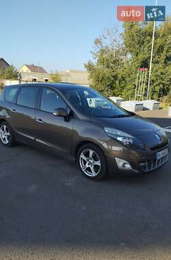 Минивэн Renault Grand Scenic 2009 в Костополе