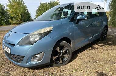 Мінівен Renault Grand Scenic 2011 в Лозовій