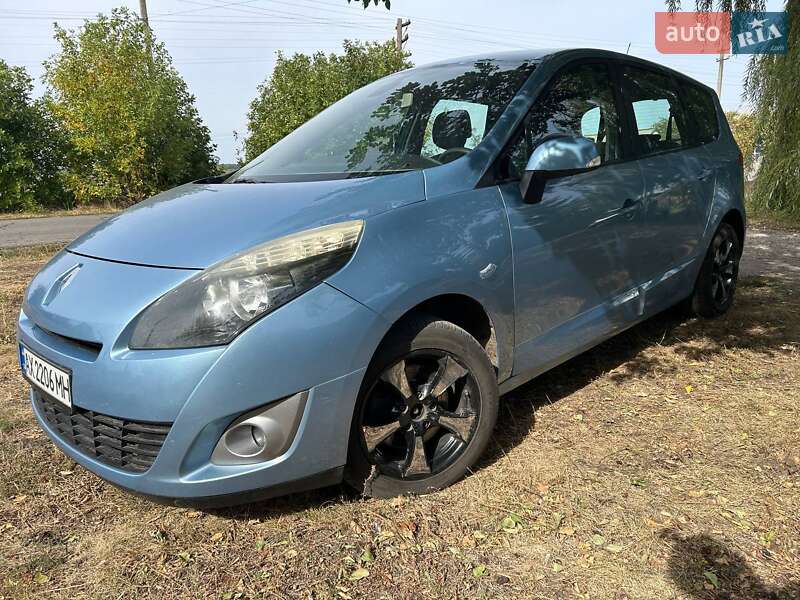 Минивэн Renault Grand Scenic 2011 в Лозовой