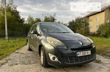 Минивэн Renault Grand Scenic 2009 в Делятине