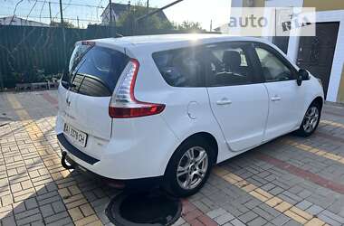 Минивэн Renault Grand Scenic 2013 в 