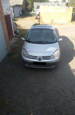 Минивэн Renault Grand Scenic 2006 в Хороле