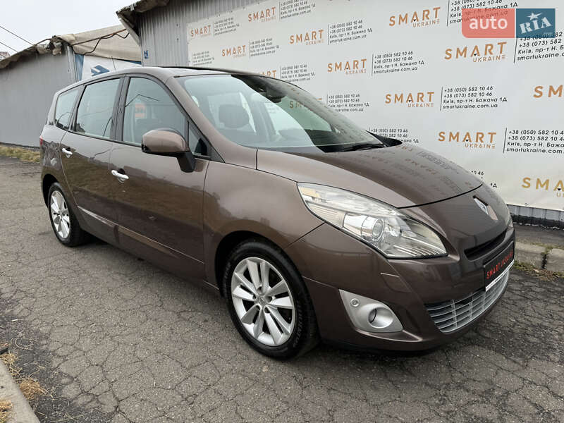 Renault Grand Scenic 2010
