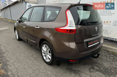 Минивэн Renault Grand Scenic 2010 в 
