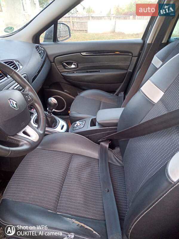 Минивэн Renault Grand Scenic 2010 в Тыврове