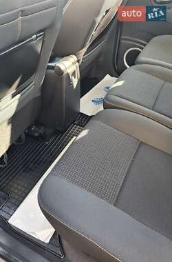 Минивэн Renault Grand Scenic 2010 в 