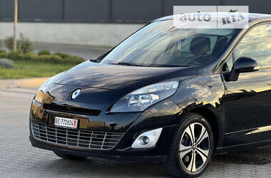 Мінівен Renault Grand Scenic 2012 в Луцьку