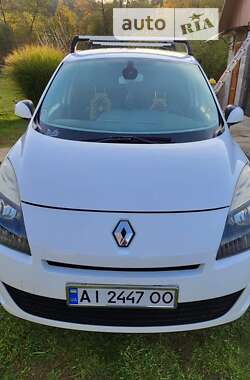 Мінівен Renault Grand Scenic 2011 в Хусті