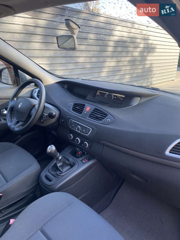 Мінівен Renault Grand Scenic 2009 в П'ятихатках