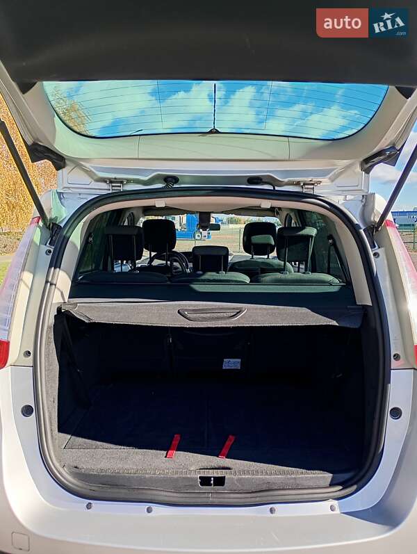 Минивэн Renault Grand Scenic 2013 в Луцке