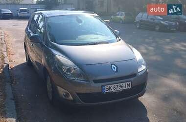 Минивэн Renault Grand Scenic 2011 в Ровно